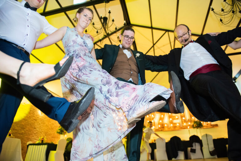 Trzy Drzewa Rzetnia Wodzirej na wesele